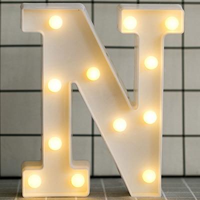 Nattlampa NATTIS – Enkel och trygg belysning för hela hemmet (Flera varianter)