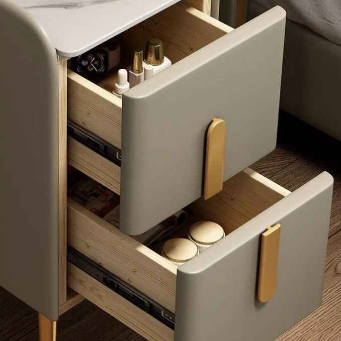 Sängbord NARROW – Smalt och stilrent för mindre utrymmen (30 cm)